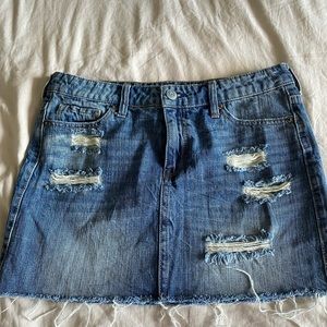 Aeropostale mini jean skirt size 4 - worn once